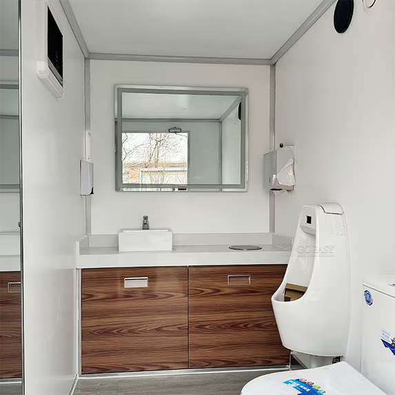 Luxury Mobile Bathroom Trailer Pull Behind.
